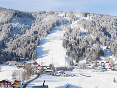 Unser Haus liegt direkt an der Skipiste